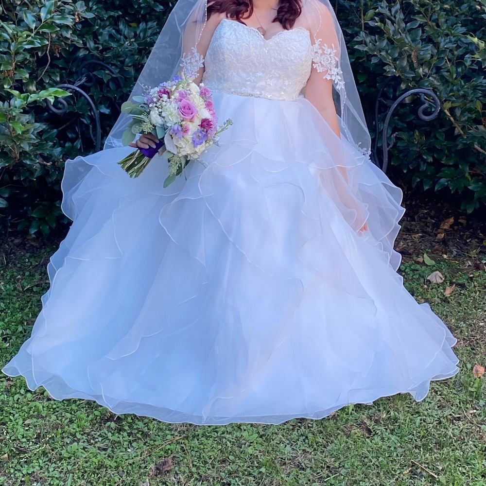 Wedding dress